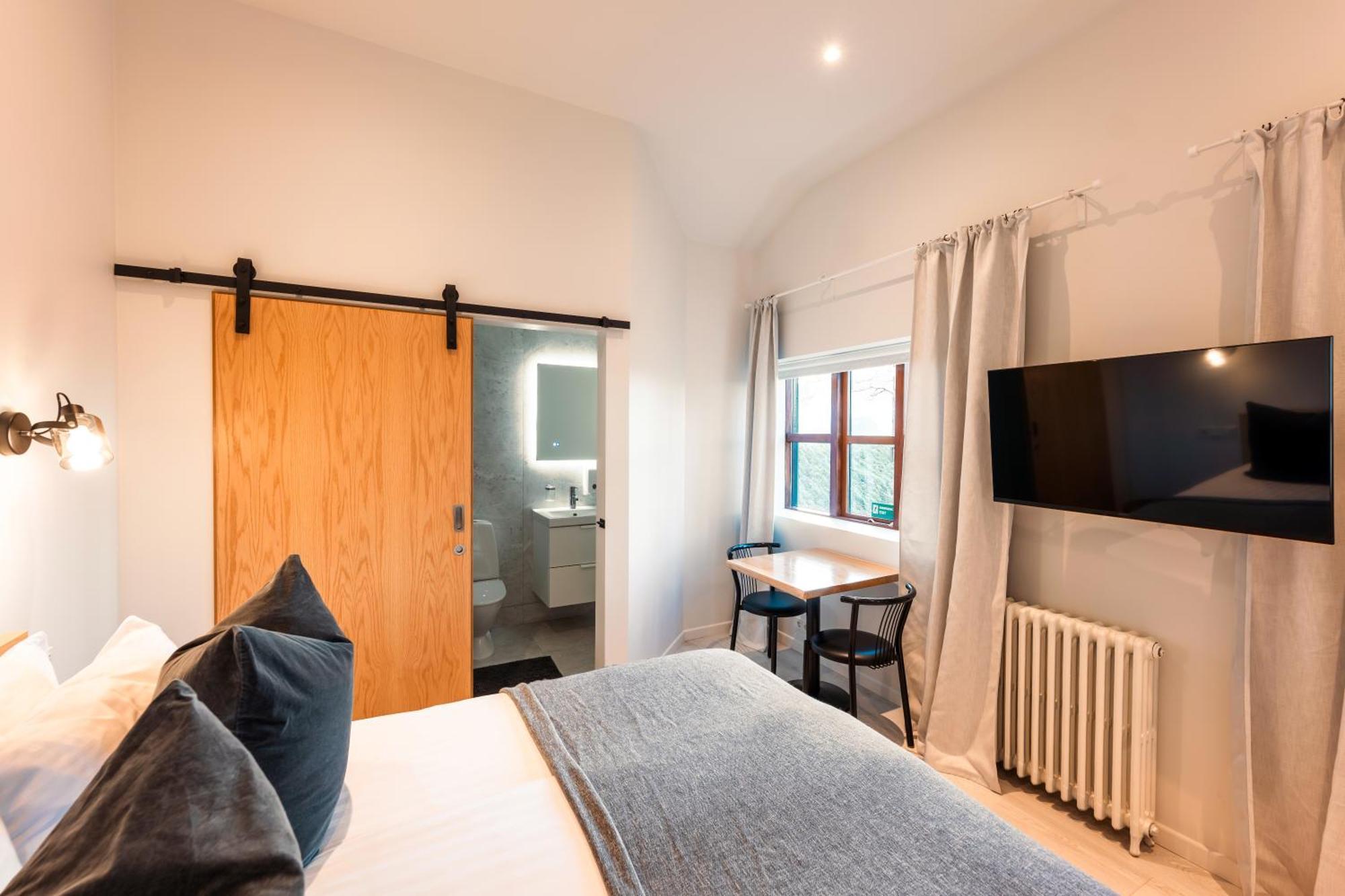Garthur Stay Inn & Secret Lagoon Included! 弗洛蒂尔 外观 照片