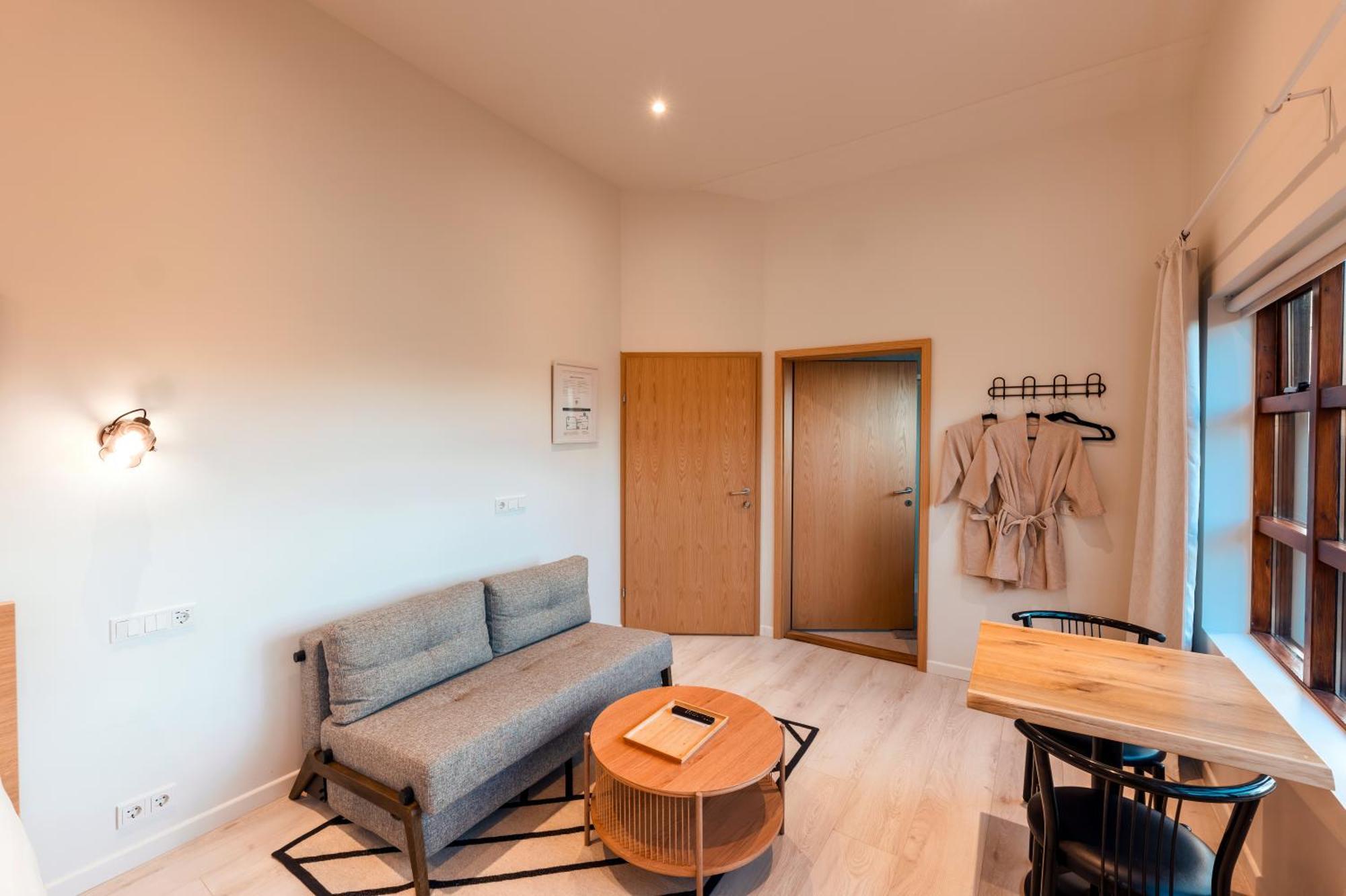 Garthur Stay Inn & Secret Lagoon Included! 弗洛蒂尔 外观 照片